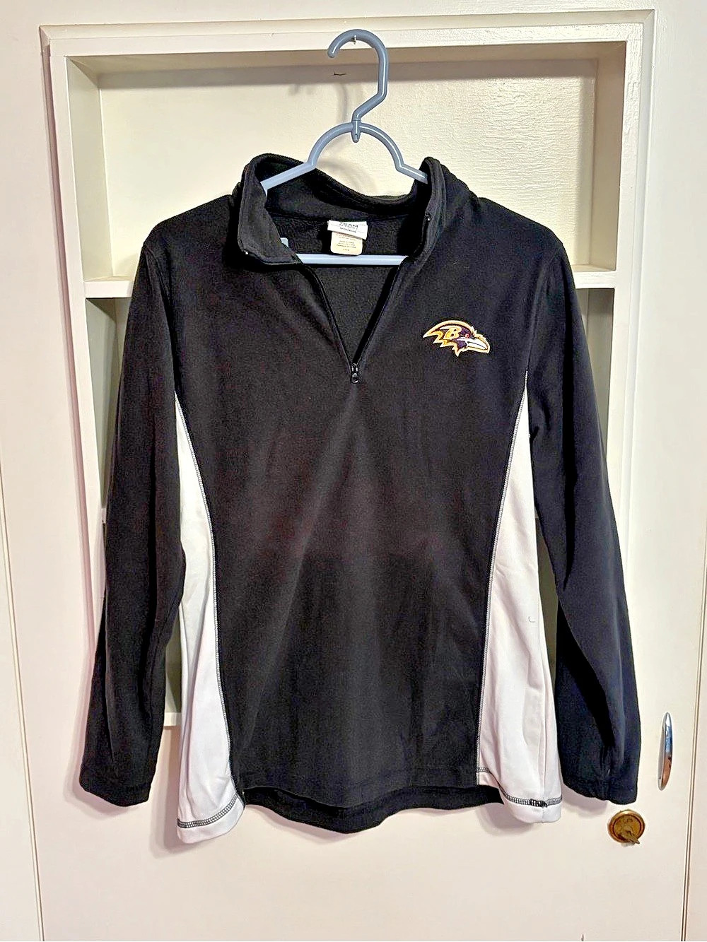 NFL Team Apparel Baltimore Ravens Women's Large 1/4 Zip Fleece